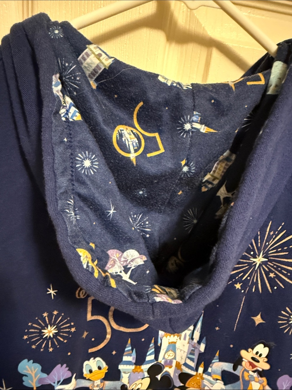 Disney jacket - Picture 7 of 7